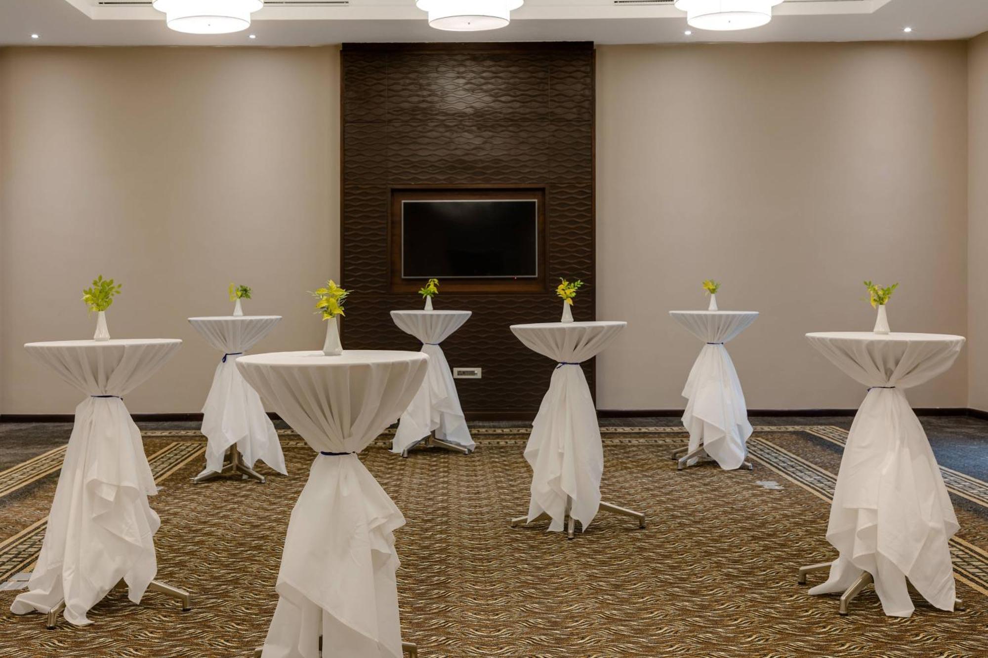 Protea Hotel By Marriott Owerri Select Exterior foto
